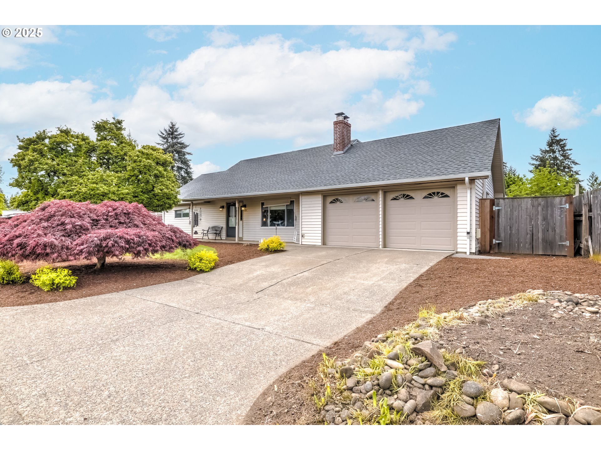 181 NE 30th Ave
